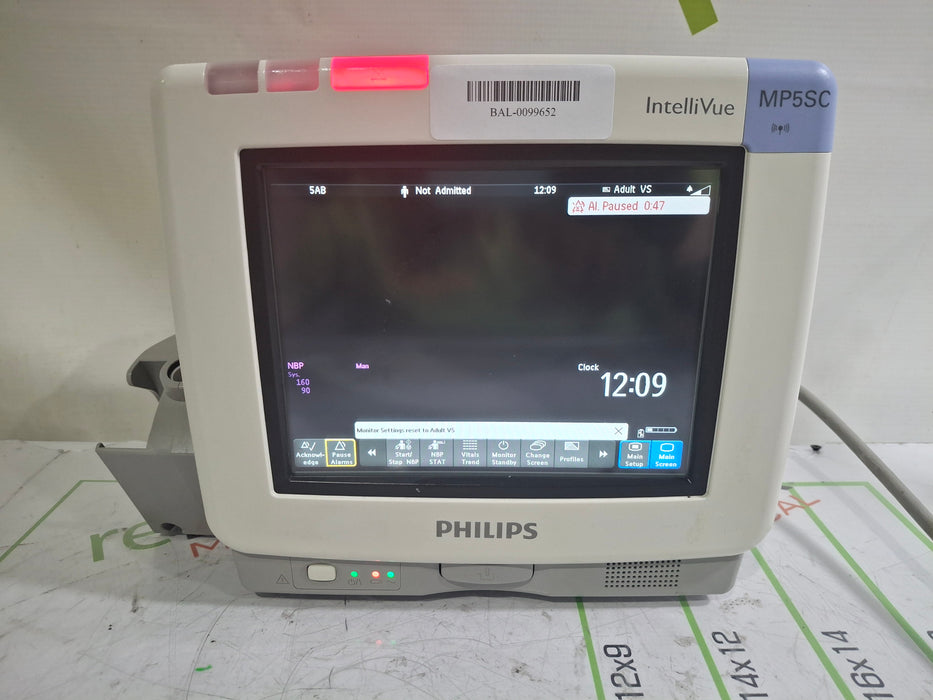 Philips IntelliVue MP5SC Fast SpO2, NIBP Spot Check Monitor