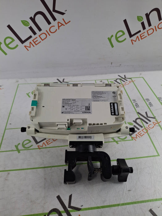 B. Braun Infusomat Space w/Pole Clamp & AC Adapter Infusion Pump