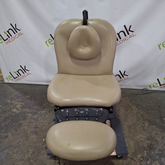 Midmark 630 Procedure Chair