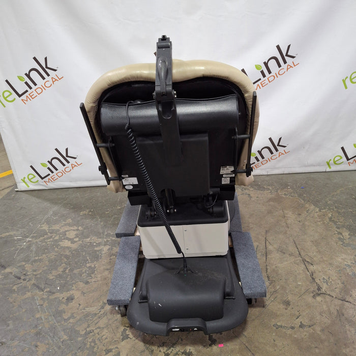 Midmark 630 Procedure Chair