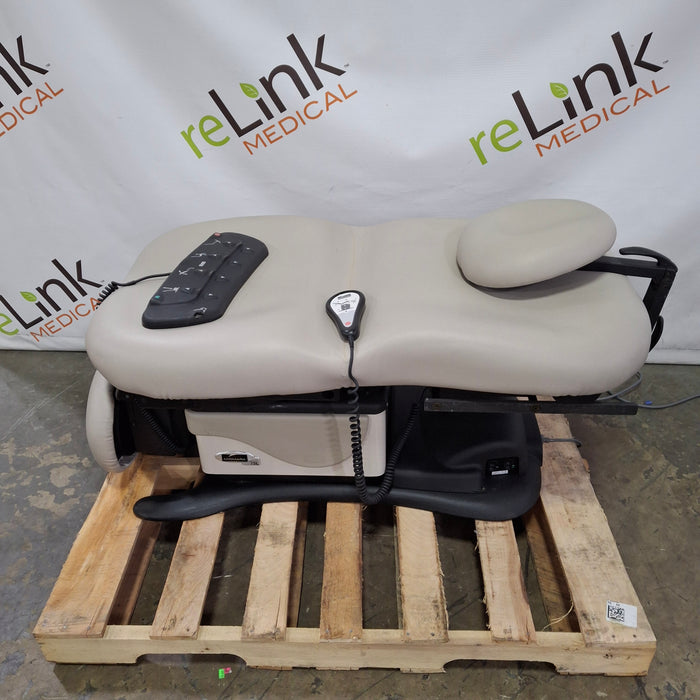 Midmark 75L Exam Chair