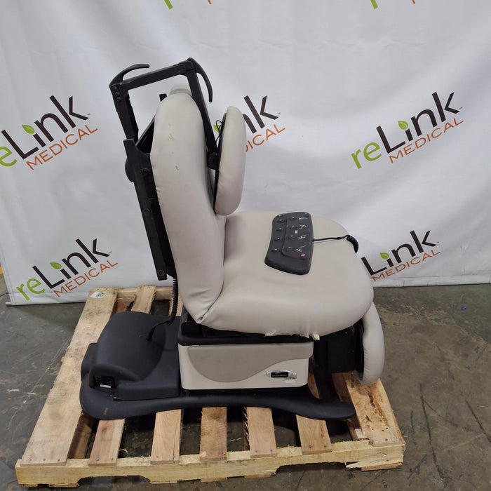 Midmark 75L Exam Chair