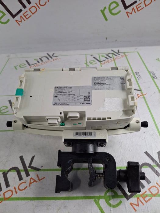 B. Braun Infusomat Space w/Pole Clamp & AC Adapter Infusion Pump