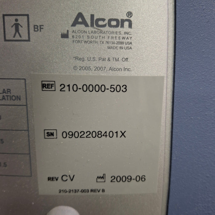 Alcon Laboratories Inc Infiniti w/ Ozil Phacoemulsifier