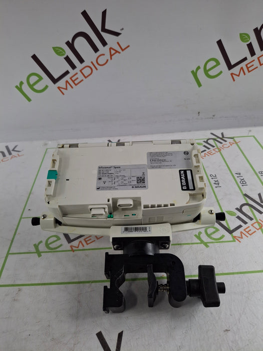 B. Braun Infusomat Space w/Pole Clamp & AC Adapter Infusion Pump
