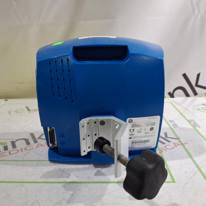 GE Healthcare Dinamap V100 - NIBP, SpO2, Temp Vital Signs Monitor