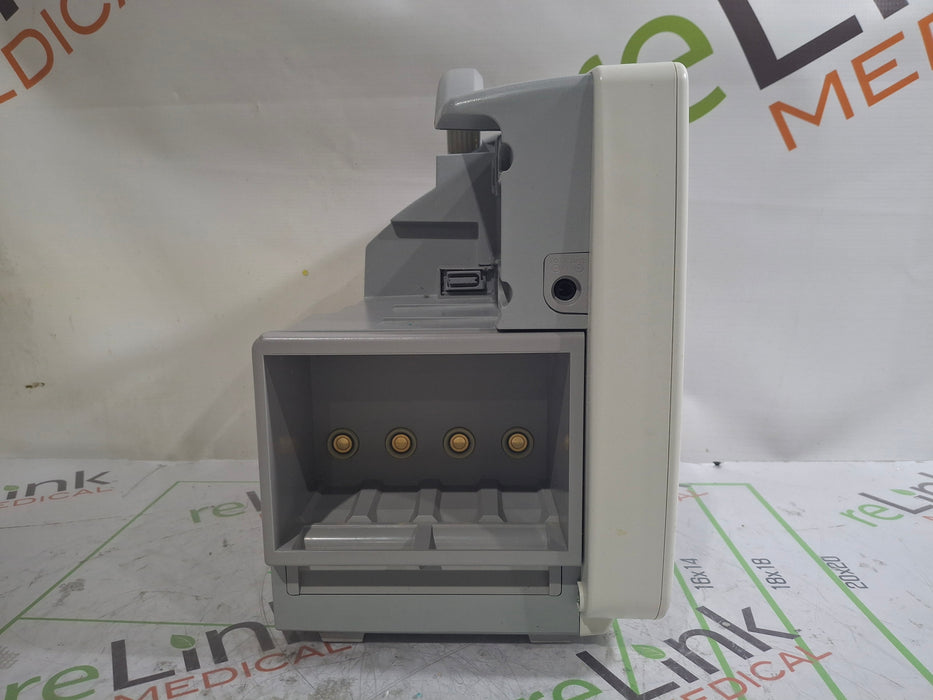 Philips IntelliVue MP50 Patient Monitor
