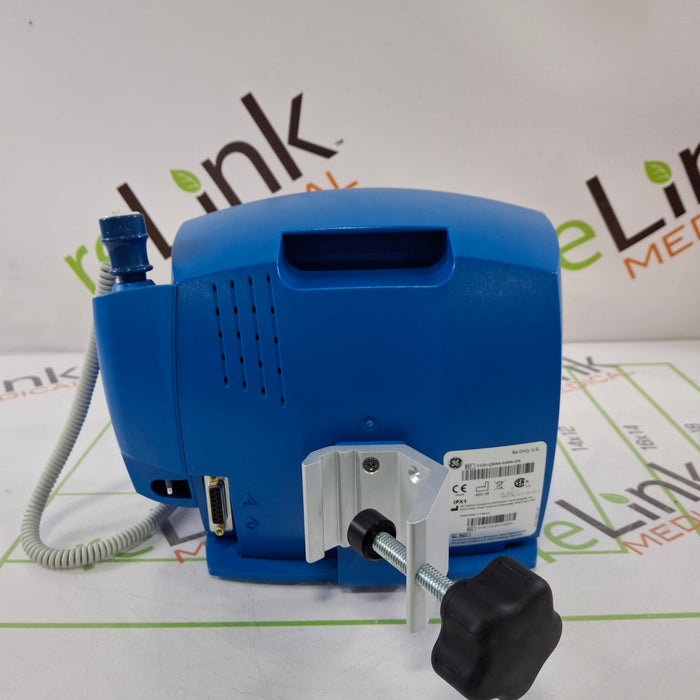 GE Healthcare Dinamap V100 - NIBP, SpO2, Temp Vital Signs Monitor