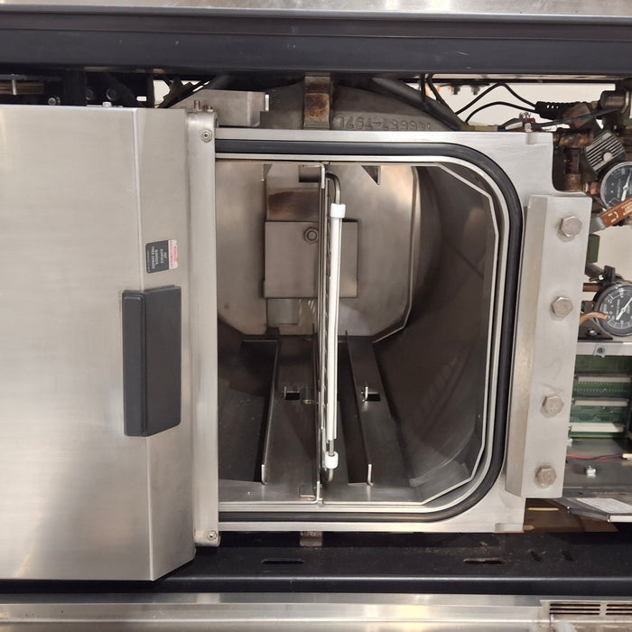 Steris Amsco Century V-116 Steam Sterilizer