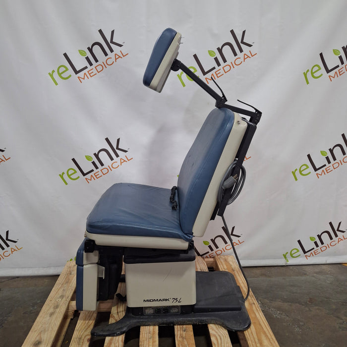 Midmark 411 Power Exam Table