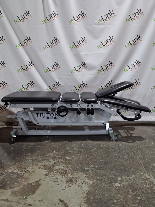 Chattanooga Group TRT-600 Triton DTS Traction Table