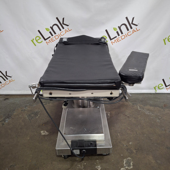 Skytron 6001 Elite Surgical Table