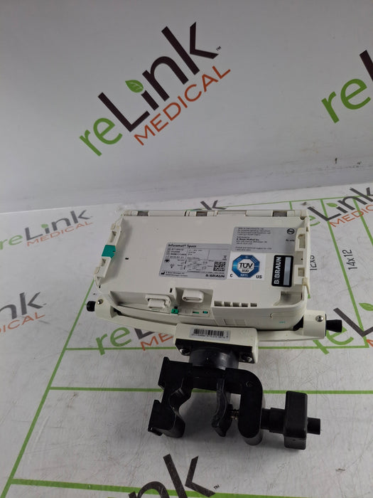 B. Braun Infusomat Space w/Pole Clamp & AC Adapter Infusion Pump