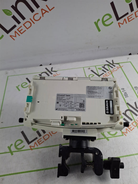 B. Braun Infusomat Space w/Pole Clamp & AC Adapter Infusion Pump
