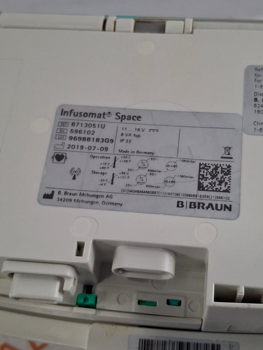 B. Braun Infusomat Space w/Pole Clamp Infusion Pump