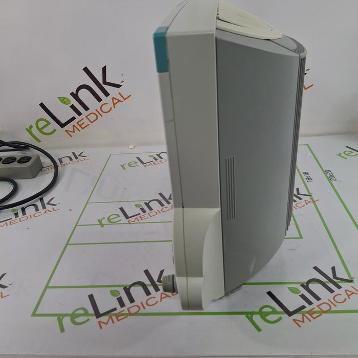 Philips IntelliVue MP70 Patient Monitor
