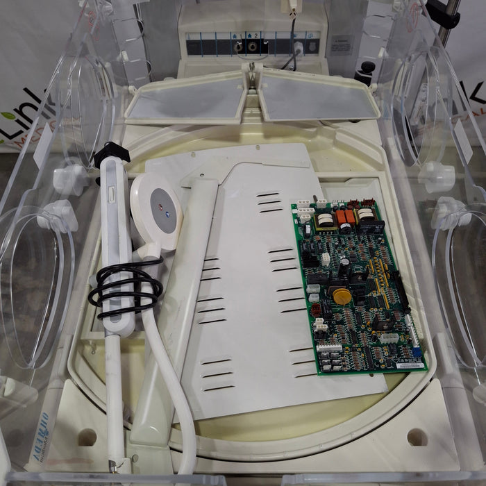 Datex-Ohmeda Giraffe Omnibed Infant Incubator/Warmer