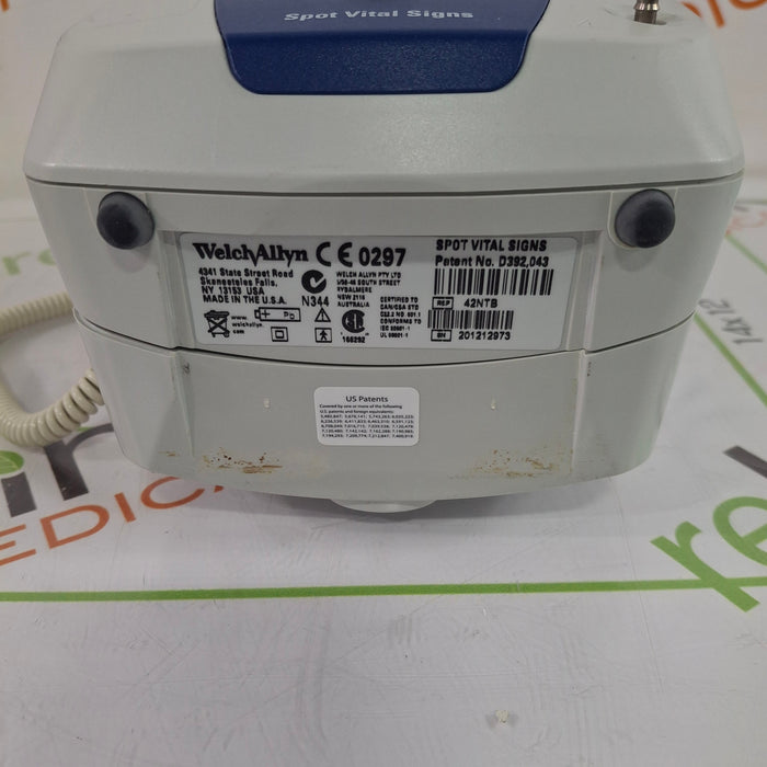Welch Allyn Spot 420 - NIBP, Temp Vital Signs Monitor