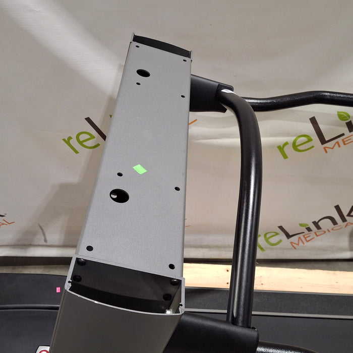 Sammons Preston Landice L8 Treadmill