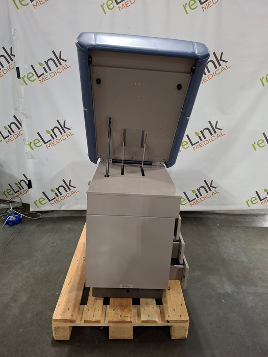Ritter 104 Exam Table