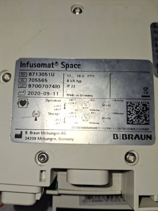 B. Braun Infusomat Space w/Pole Clamp Infusion Pump