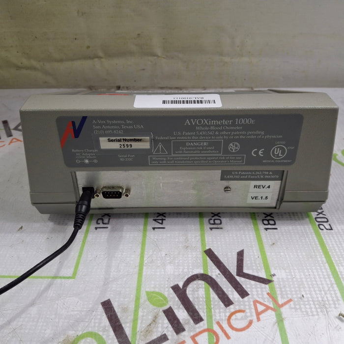 Accrivia Diagnostics Avoximeter 1000e Oximeter
