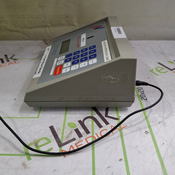 Accrivia Diagnostics Avoximeter 1000e Oximeter