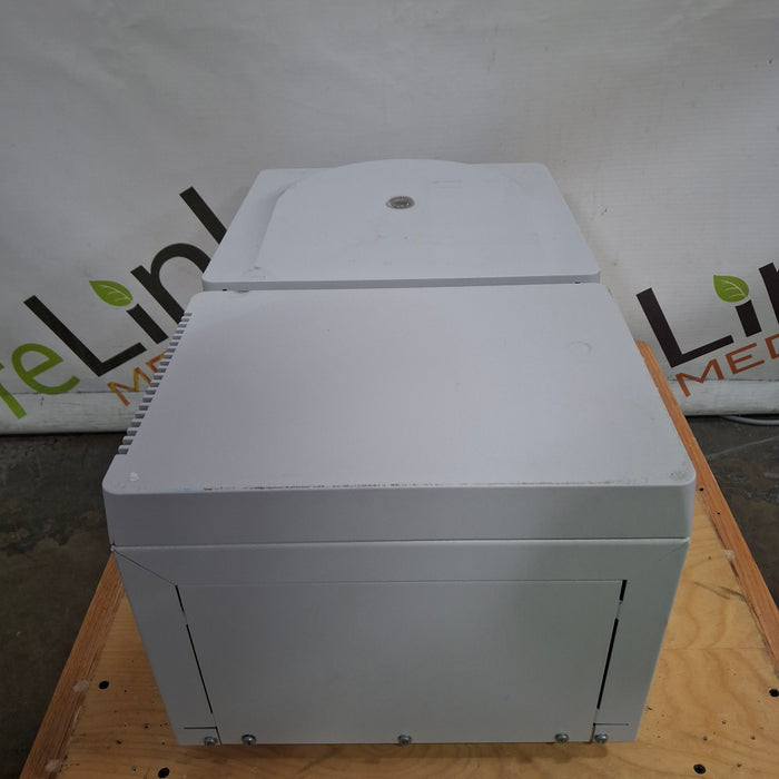 Eppendorf 5417R Centrifuge