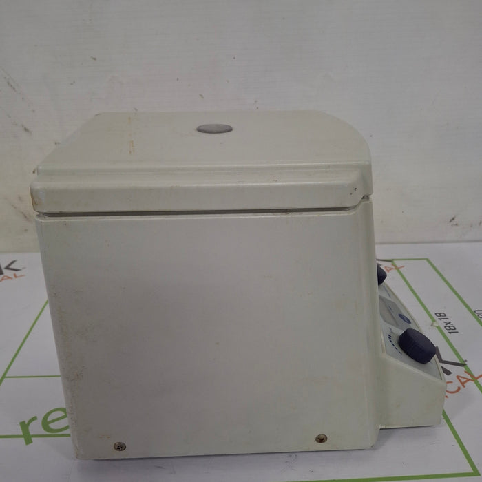 Eppendorf 5415D Centrifuge