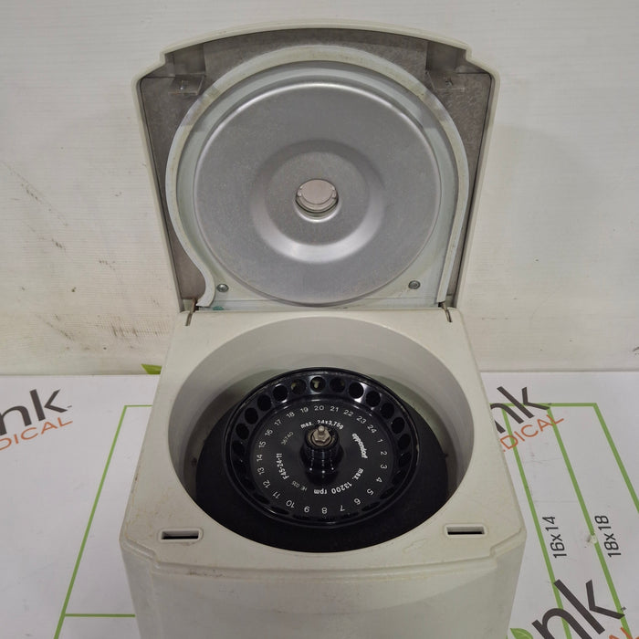 Eppendorf 5415D Centrifuge
