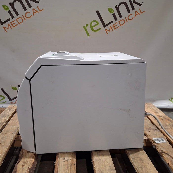 Midmark M11-042 UltraClave Autoclave Sterilizer