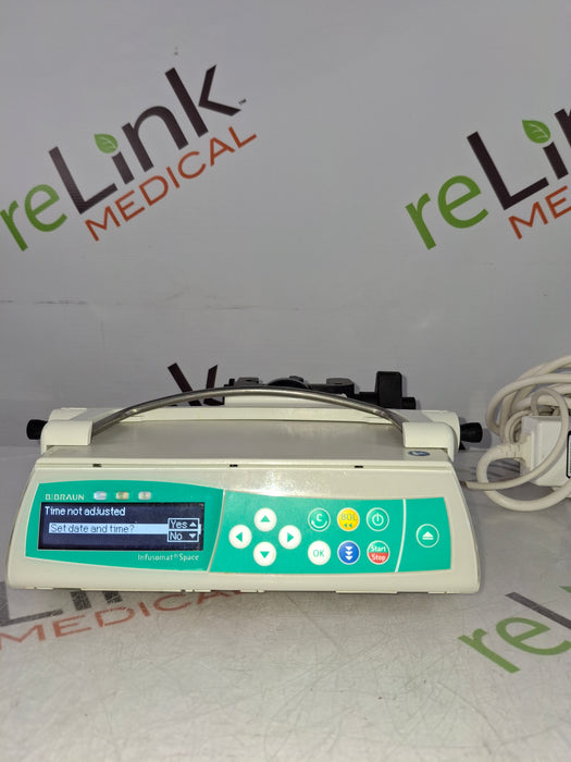 B. Braun Infusomat Space w/Pole Clamp & AC Adapter Infusion Pump