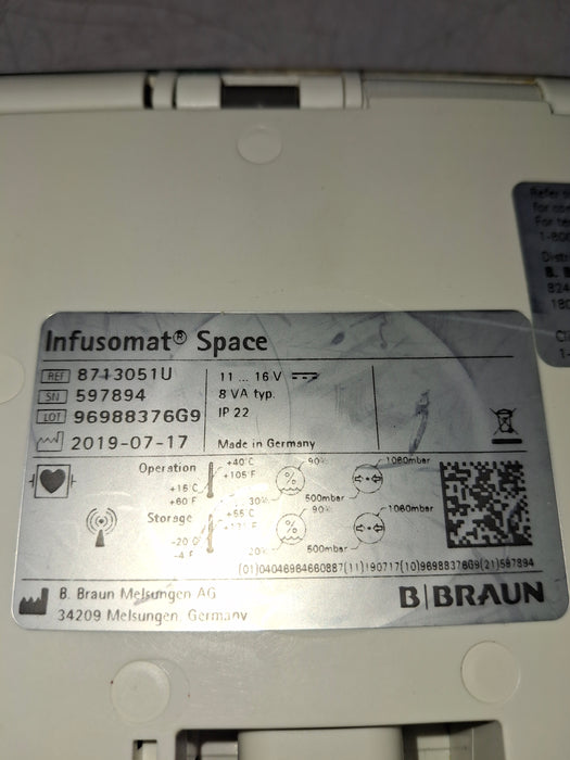 B. Braun Infusomat Space w/Pole Clamp & AC Adapter Infusion Pump