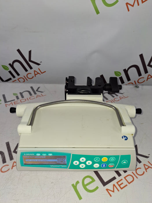B. Braun Infusomat Space w/Pole Clamp & AC Adapter Infusion Pump
