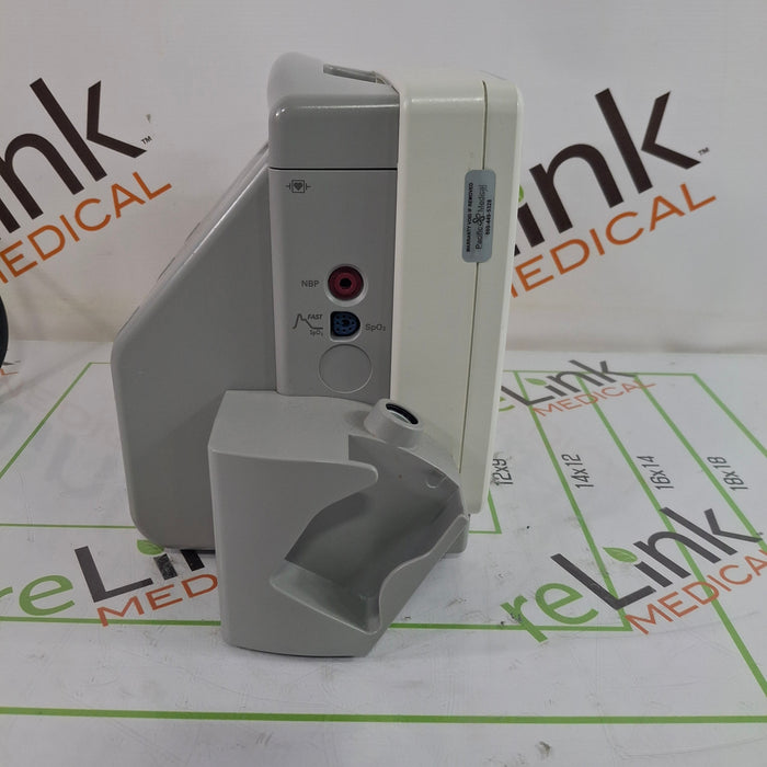 Philips IntelliVue MP5SC Fast SpO2, NIBP Spot Check Monitor