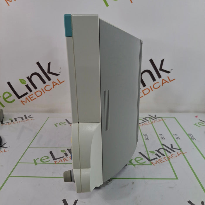 Philips IntelliVue MP70 Patient Monitor
