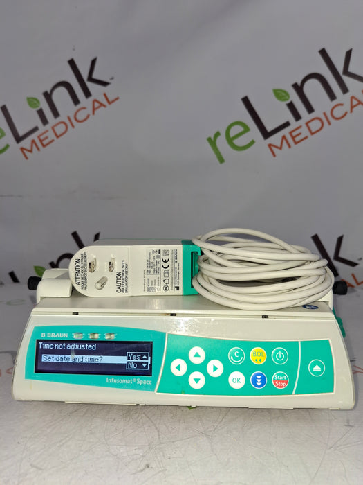 B. Braun Infusomat Space w/Pole Clamp & AC Adapter Infusion Pump