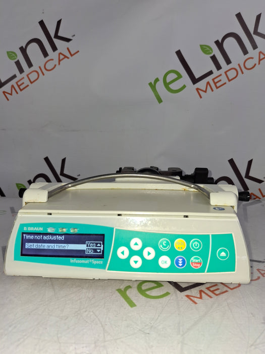B. Braun Infusomat Space w/Pole Clamp Infusion Pump