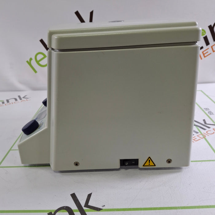 Eppendorf 5415D Centrifuge
