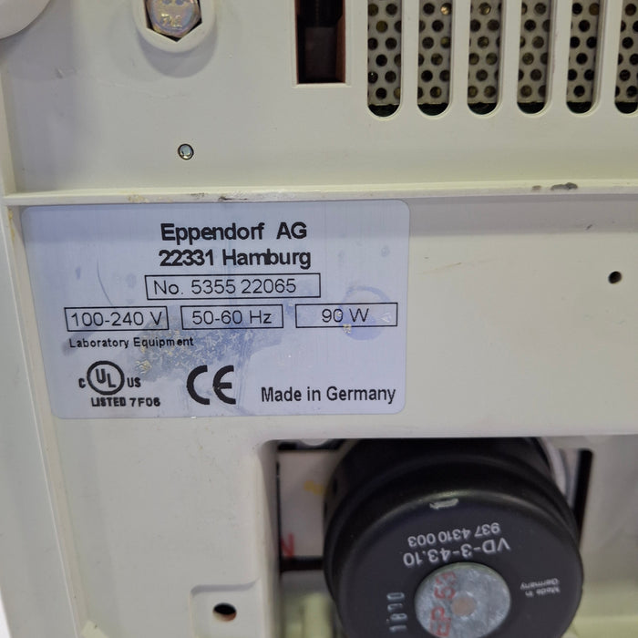 Eppendorf 5355 Thermomixer R Incubator Shaker