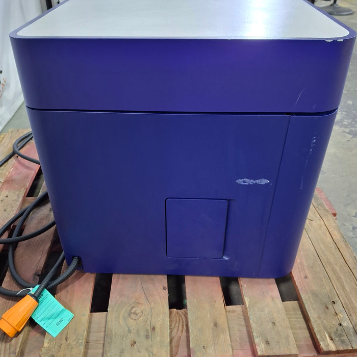 Becton Dickinson FACSVerse Flow Cytometer