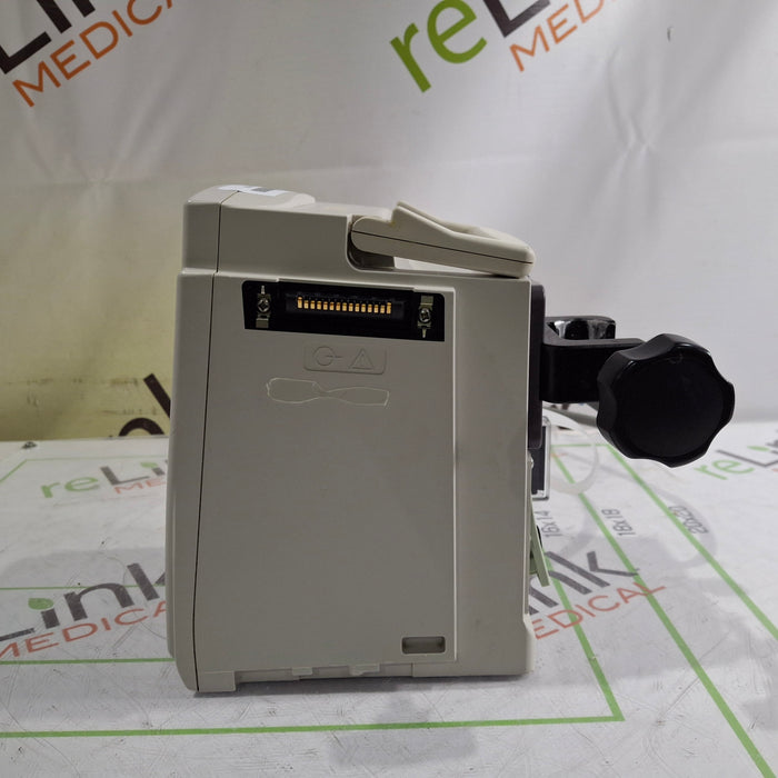 CareFusion Alaris 8015 Large Screen POC Infusion Pump