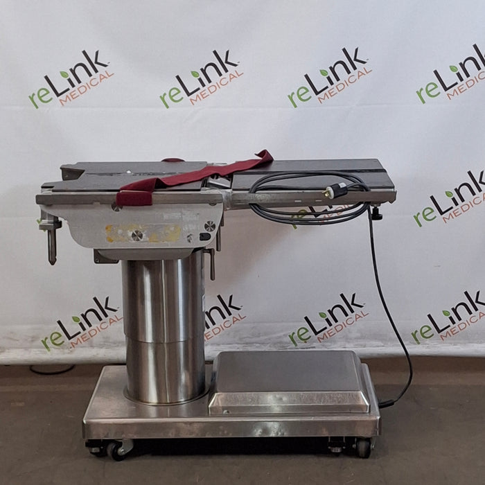 Skytron 6500 Elite Surgical Table