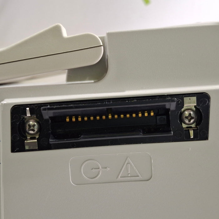 CareFusion Alaris 8015 Small Screen POC Infusion Pump