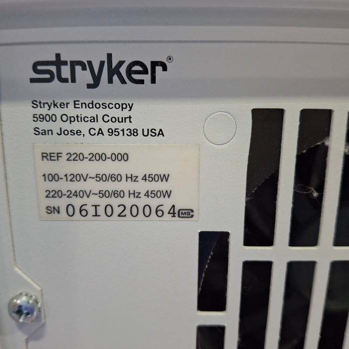 Stryker X8000 Light Source