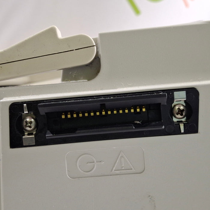 CareFusion Alaris 8015 Small Screen POC Infusion Pump