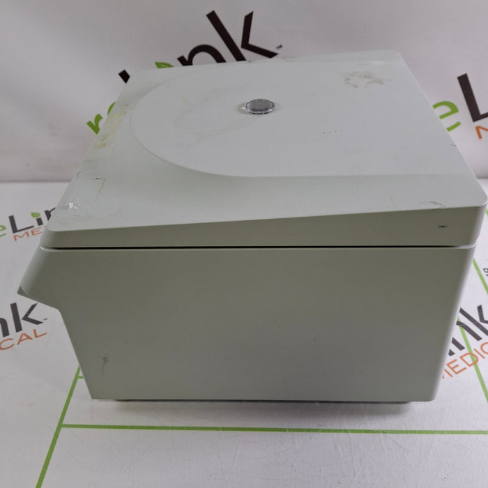 Eppendorf 5417C Centrifuge