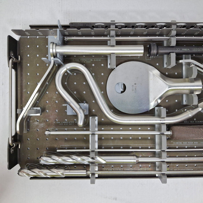 Synthes, Inc. Retrograde/Antegrade Femoral Nail EX Instrument Set