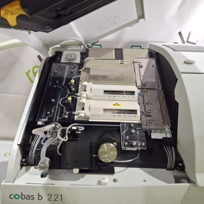 Roche Diagnostics Cobas b 221 Blood Gas Analyzer
