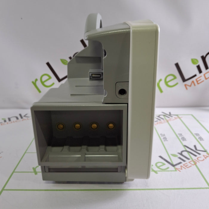 Philips IntelliVue MP50 Patient Monitor